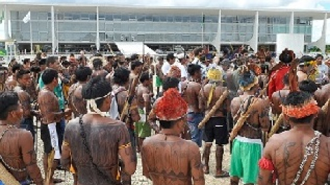 1946indiosjpg-34537e69e4491f3