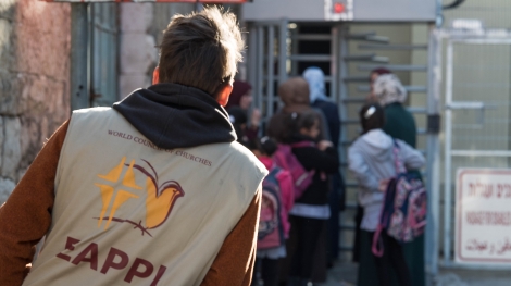 01032016-Hebron-EA SchoolRun CP56 - GSoares