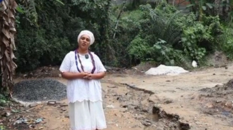 Demolição de terreiro